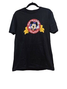 Disney Parks Mickey Mouse PIN TRADER T-Shirt Adult Size Medium NEW